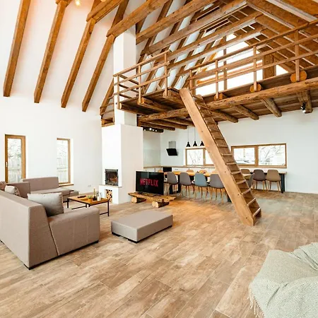 Scrind 11 - Madleine Chalet