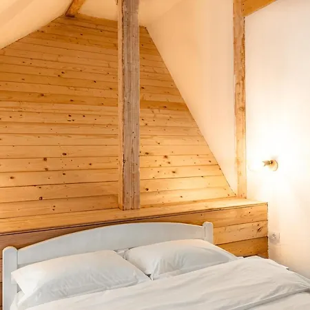 Chalet Scrind 11 - Madleine