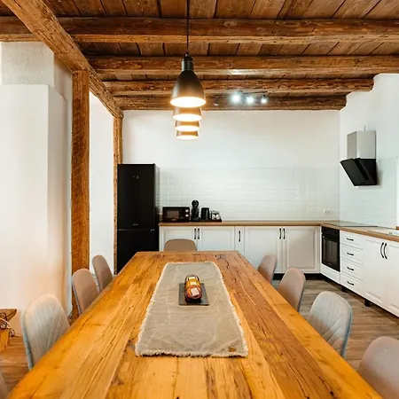 Scrind 11 - Madleine Chalet Cluj-Napoca