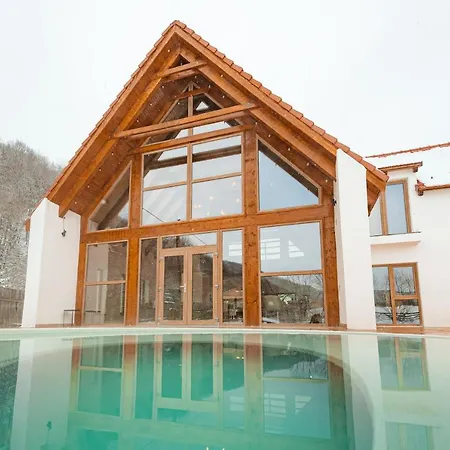 Scrind 11 - Madleine Chalet *