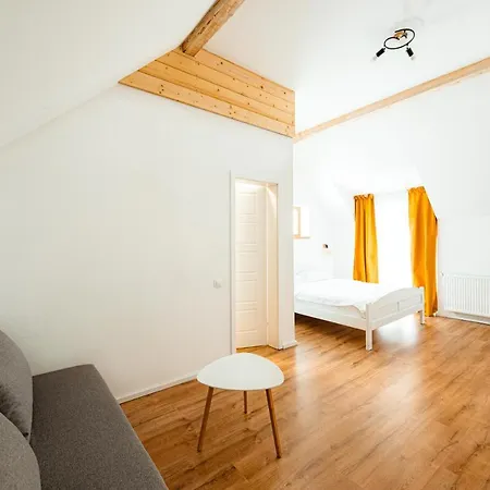 Scrind 11 - Madleine *