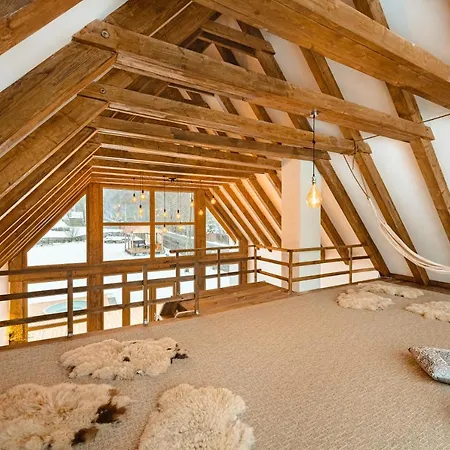 木屋 Scrind 11 - Madleine 克卢日-纳波卡