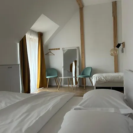 Scrind 11 - Madleine *