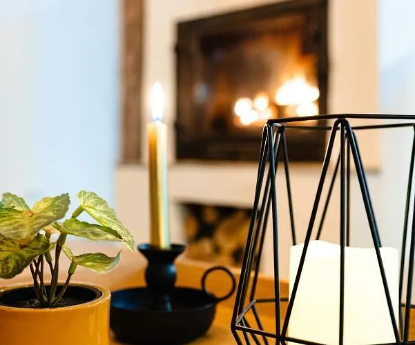 Scrind 11 - Madleine Chalet