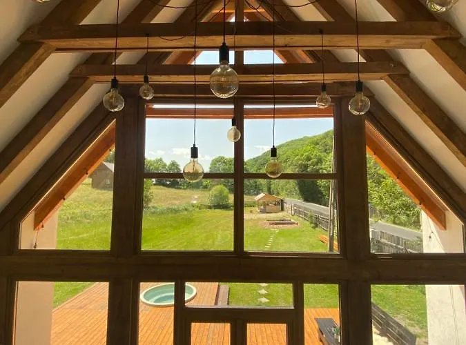 Scrind 11 - Madleine