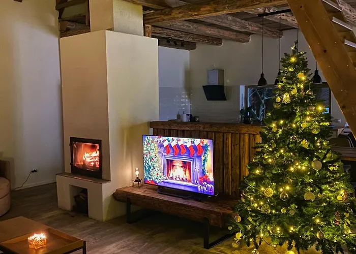 Scrind 11 - Madleine Chalet