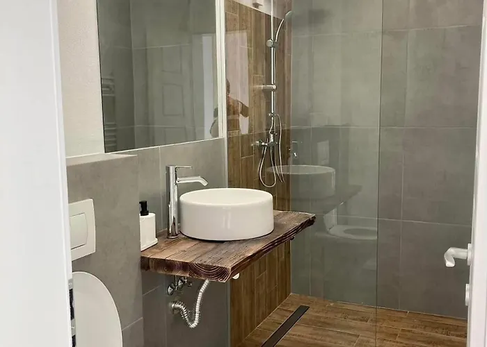 Scrind 11 - Madleine *